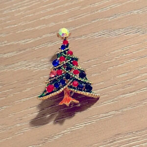 *Final Price* Vintage Multi Color Christmas Tree Brooch EUC Holiday Party
